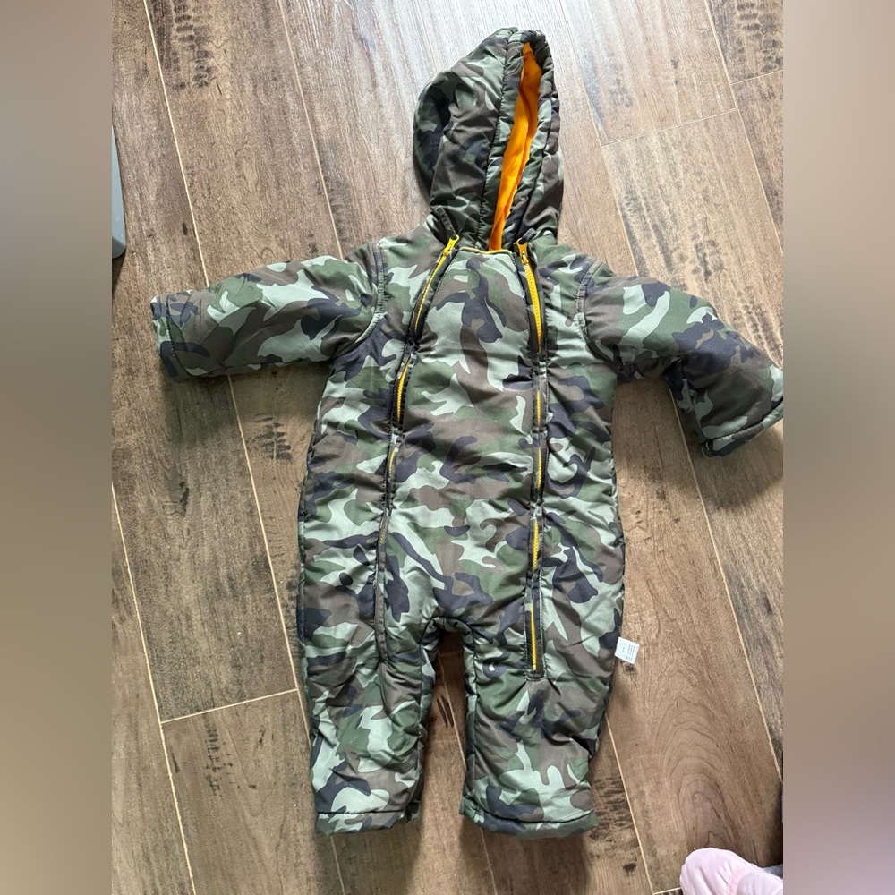 Camouflage Baby Snowsuit with Hood